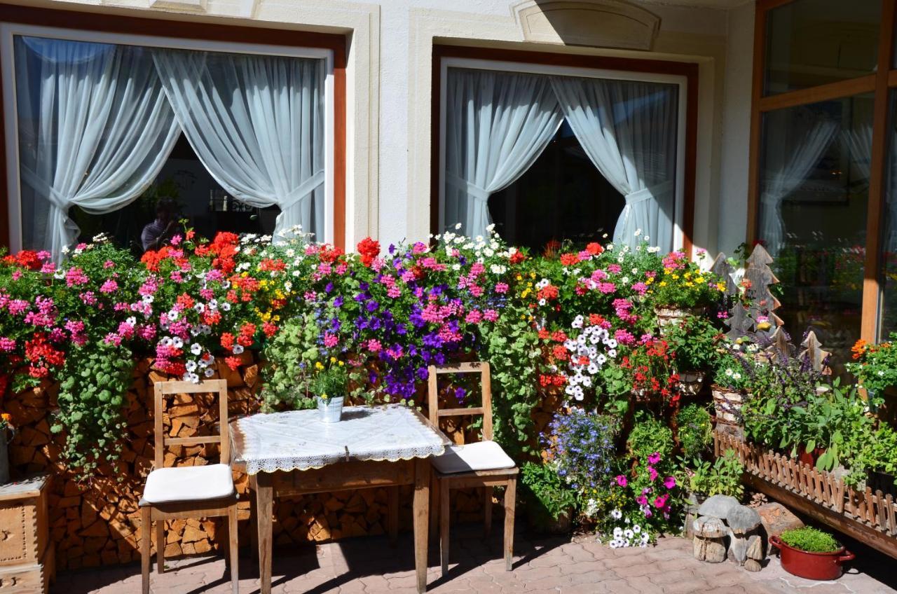 Hotel Pettneuerhof بيتنيو آم أرلبرغ المظهر الخارجي الصورة