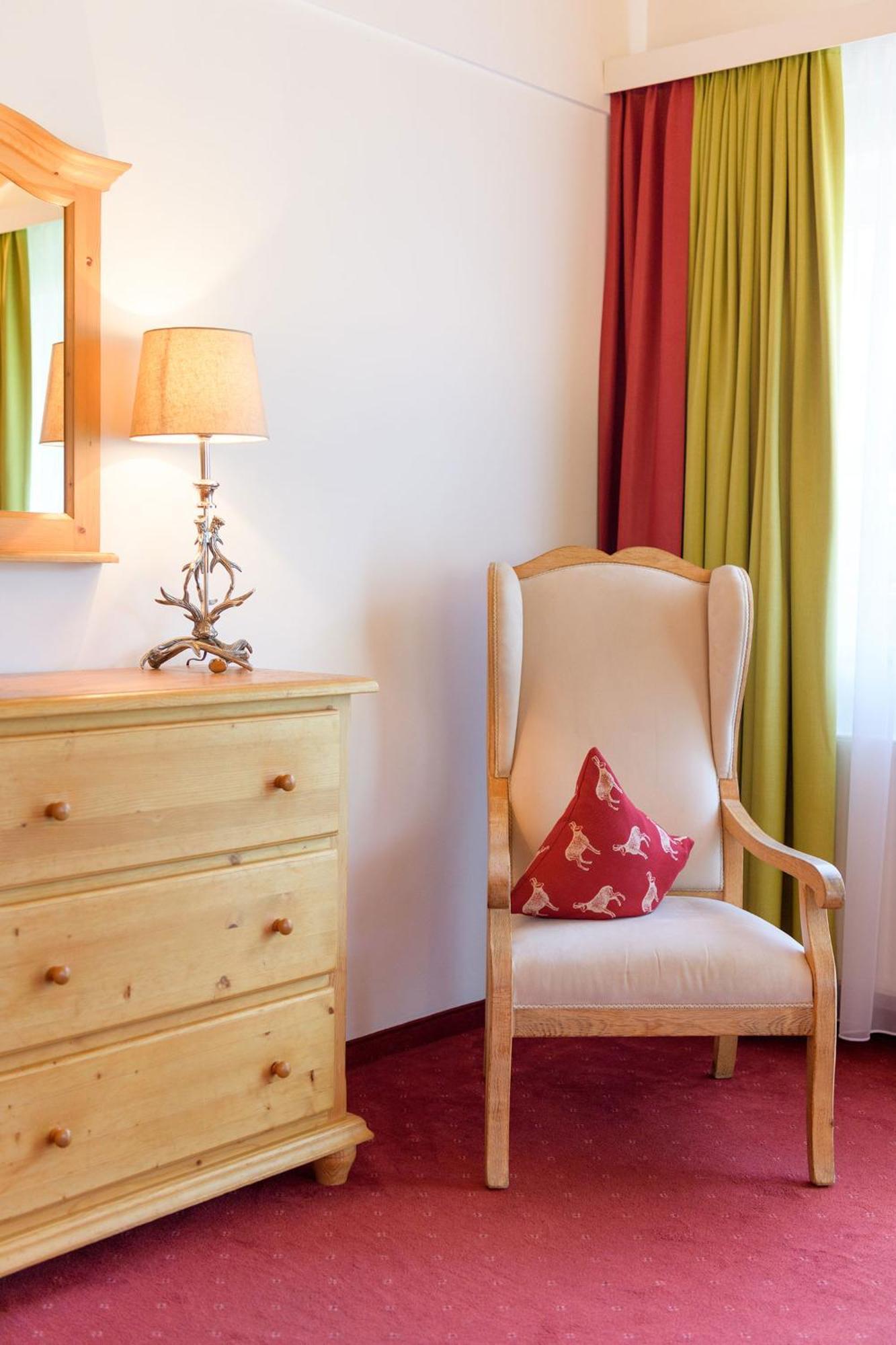Hotel Pettneuerhof بيتنيو آم أرلبرغ المظهر الخارجي الصورة